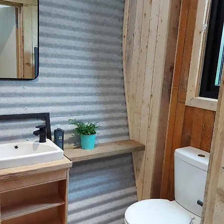 Killarney Glamping At The Grove, Suites And Lodges Luxury tent 4*