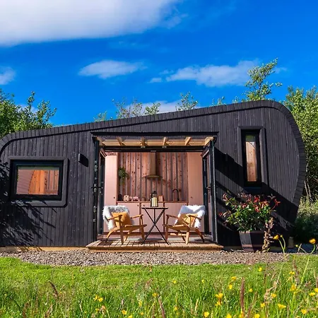 Killarney Glamping At The Grove, Suites And Lodges 4*