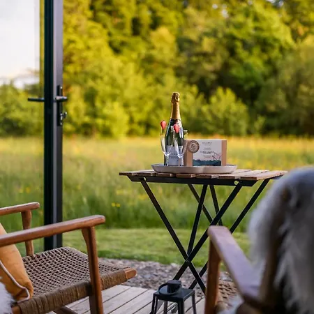 Luxury tent Killarney Glamping At The Grove, Suites And Lodges Killarney