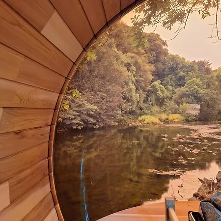 Glamping At The Grove, And Роскошный шатер