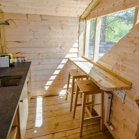 Luxury tent Killarney Glamping At The Grove, Suites And Lodges