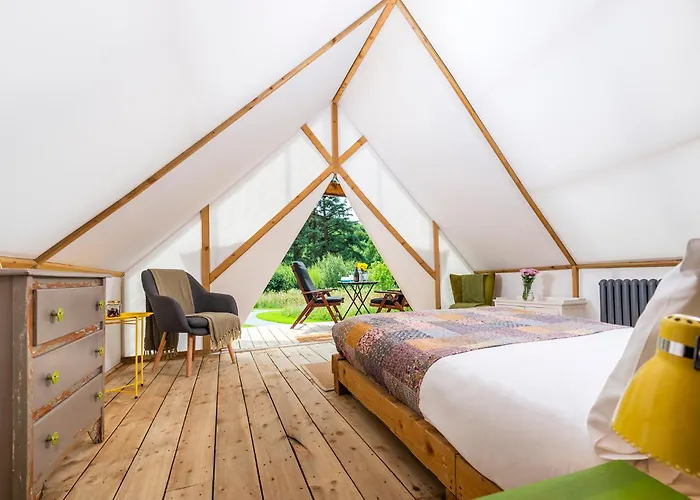 Glamping At The Grove, And Розкішний намет Кілларні