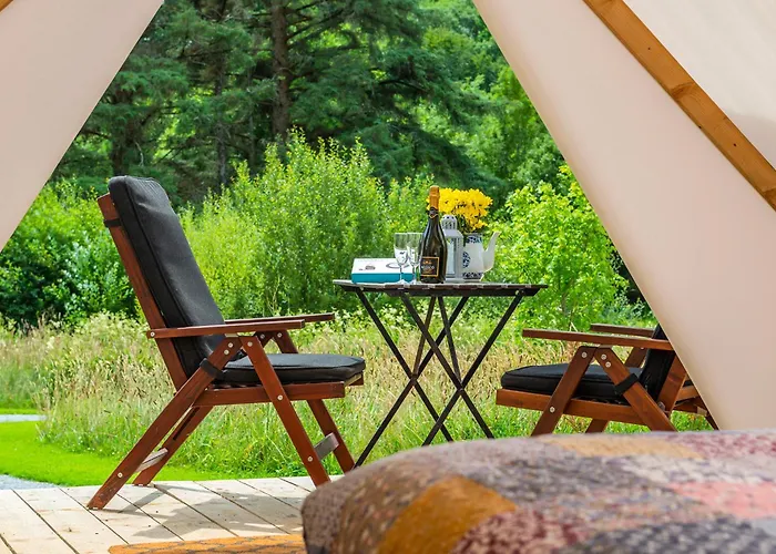 Glamping At The Grove, And Розкішний намет Кілларні