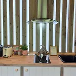 Glamping At The Grove, And Killarney