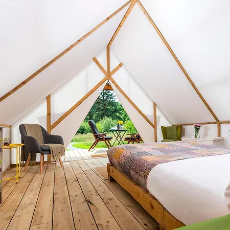 Glamping At The Grove, And אוהל מפואר קיל איירן