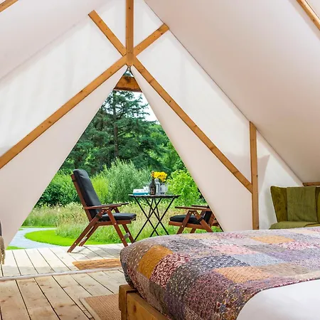Роскошный шатер Glamping At The Grove, And 4*