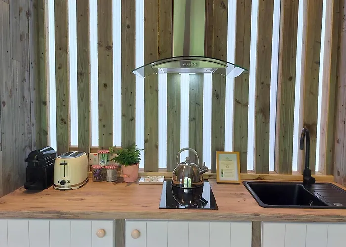 Glamping At The Grove, And Килларни