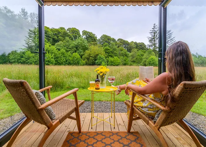 Glamping At The Grove, And Роскошный шатер